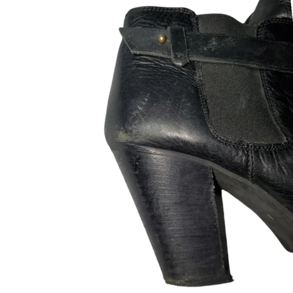 Madewell Leather Booties - Picture 7 of 14